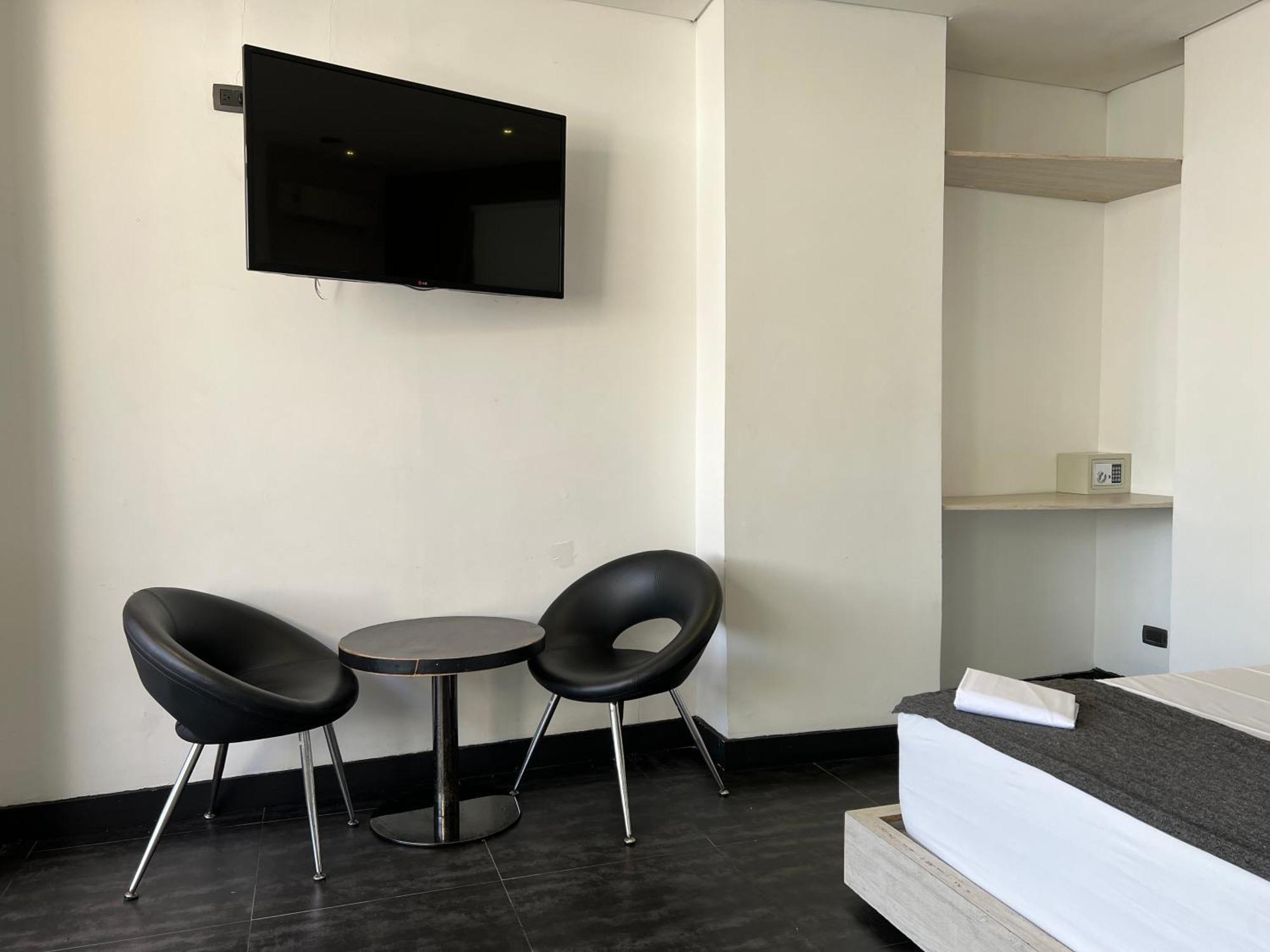Hotel 47 Medellin Center Екстериор снимка