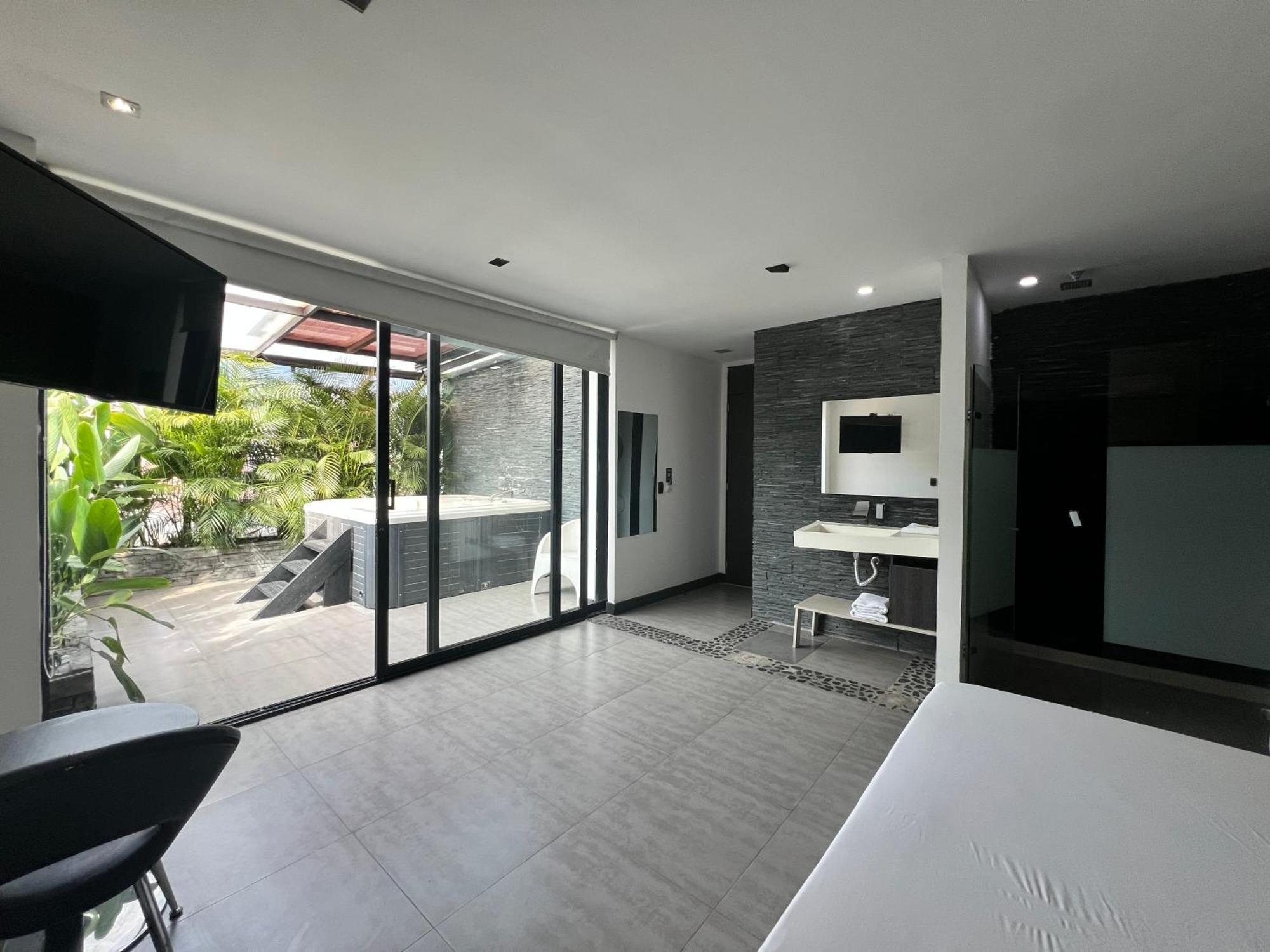 Hotel 47 Medellin Center Екстериор снимка