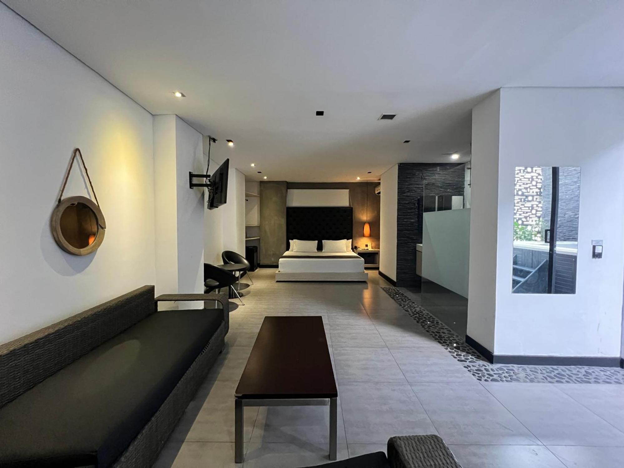 Hotel 47 Medellin Center Екстериор снимка